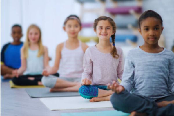 Introducing Yoga to Kids in a School Classroom 